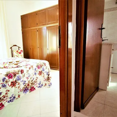 Holidaycasa Ida Confortevole Bilocale